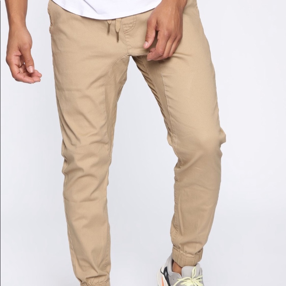 Men’s Fashionova Tan Joggers🔥
